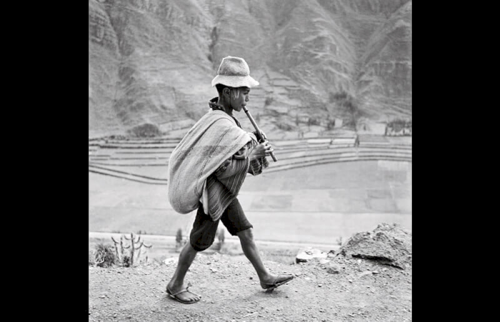 Auf dem Weg nach Cuzco. Near Pisac, Peru, 1954 © Werner Bischof / Magnum Photos