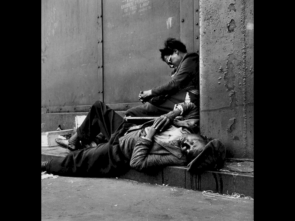 Homeless Couple, Harlem, New York, 1948 - Photograph by Gordon Parks ©The Gordon Parks Foundation