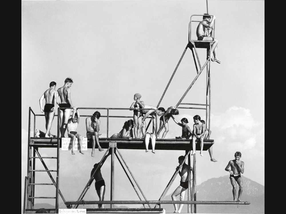 Peter Keetman: Sprungturm, Prien am Chiemsee 1957 © Nachlass Peter Keetman / Stiftung F.C. Gundlach