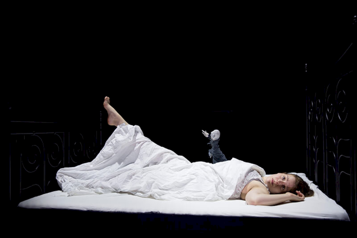 Sarah Wissner in 'The Dark Trullala'