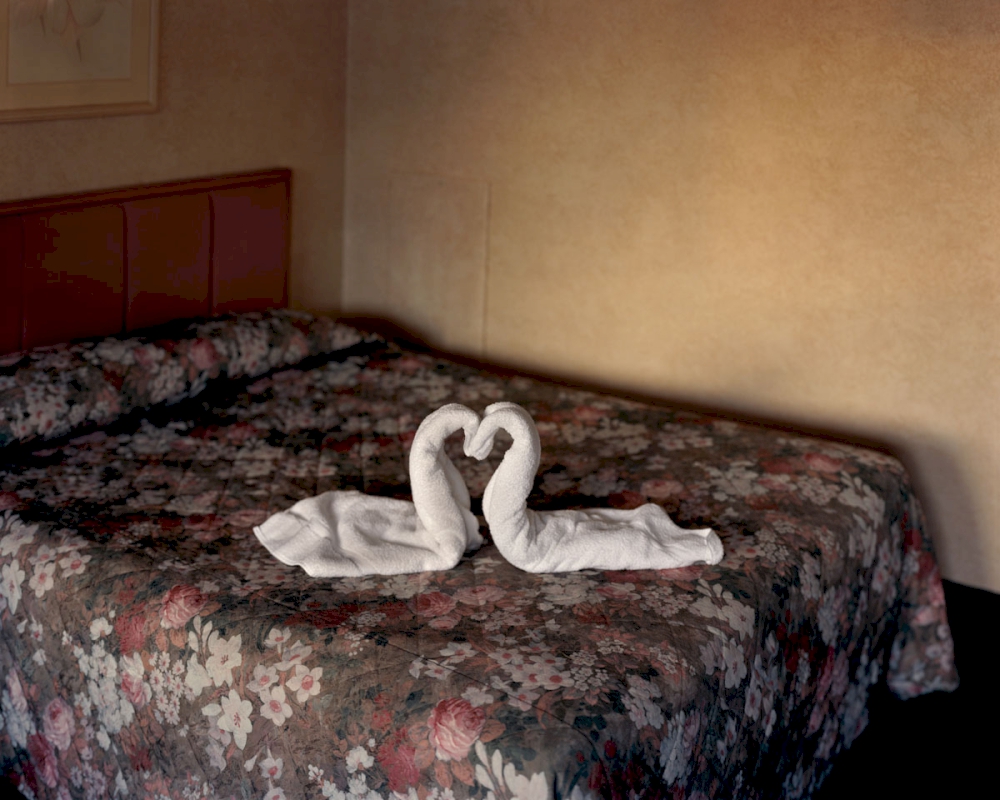 CANADA. 2004. Two towels. © Alec Soth / Magnum Photos