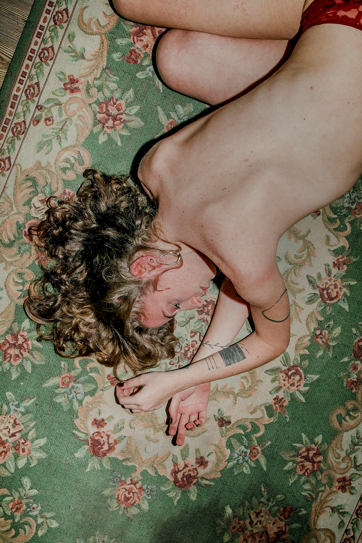 Carla at home, Beirut Lebanon, 2018. © Myriam Boulos/Magnum Photos